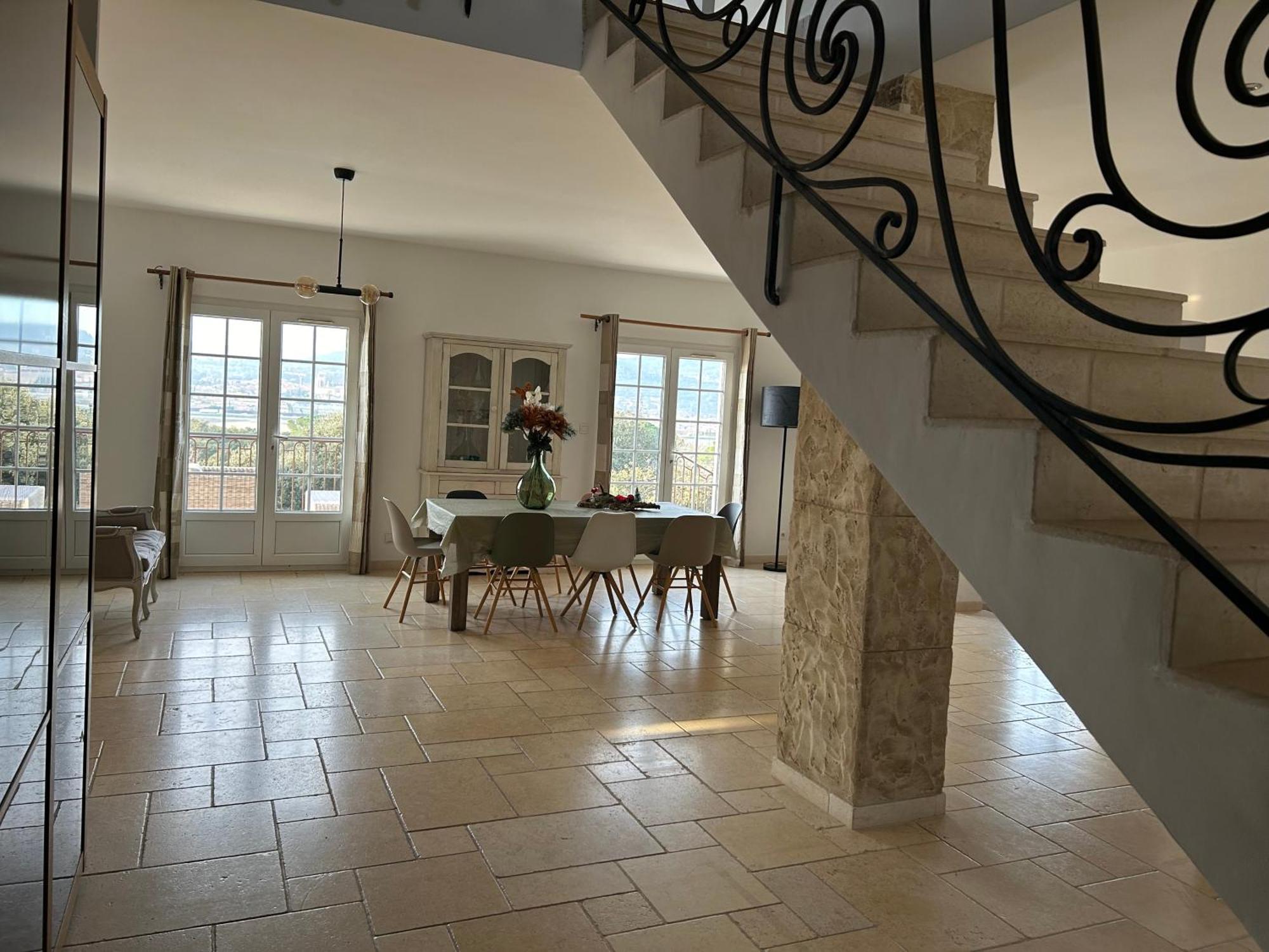 Magnifique Villa Avec Piscine Saint-Maximin 外观 照片